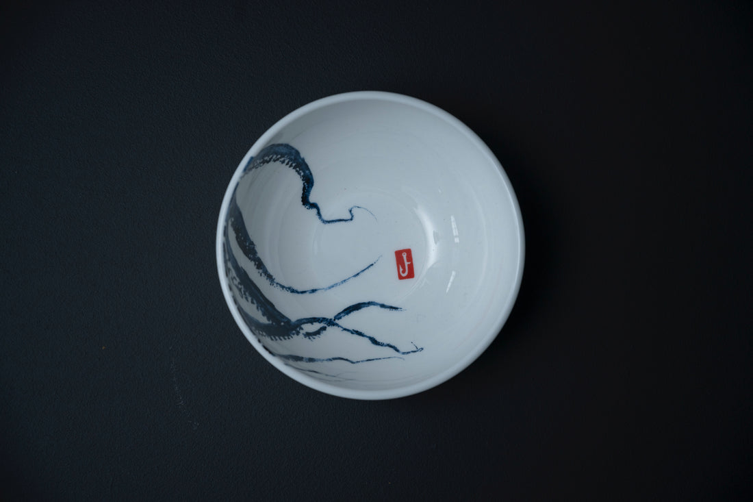 multi tentacle blue 6” bowl